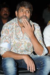 Pilla Nuvvu leni Jeevitham Success Meet